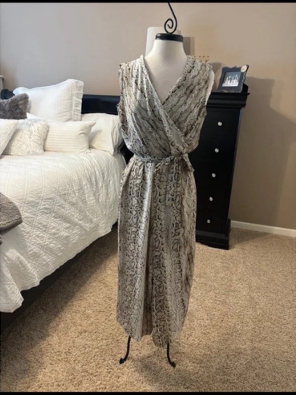 Emma and Michelle flare crop jumpsuit - NEW with tags removed.   Size 6.